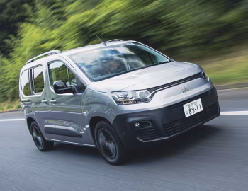 Fiat Doblò [Japan] (360) '2023–24