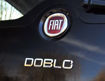 Fiat Doblò [UK-spec] (263) '2010–15