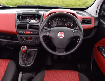 Panel frontal Fiat Doblò [UK-spec] (152) '2015–19