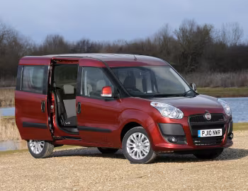 Fiat Doblò [UK-spec] (263) '2010–15