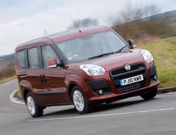 Fiat Doblò [UK-spec] (263) '2010–15