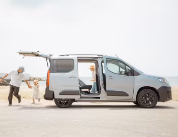 Fiat Doblò [Japan] (360) '2023–24