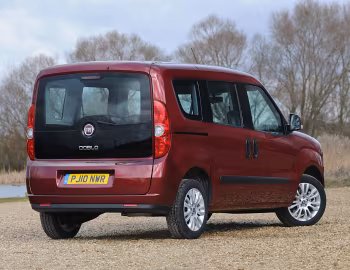 Fiat Doblò [UK-spec] (263) '2010–15