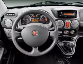 Panel frontal 2010–12 Fiat Doblò Adventure (223) '2009–12
