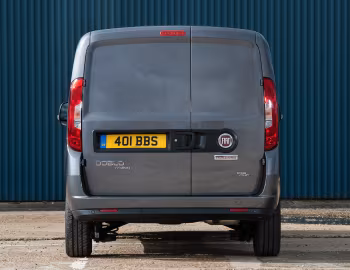 Fiat Doblò Cargo Maxi [UK-spec] (263) '2015–22