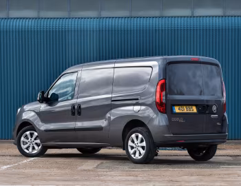 Fiat Doblò Cargo Maxi [UK-spec] (263) '2015–22