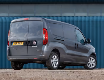 Fiat Doblò Cargo Maxi [UK-spec] (263) '2015–22