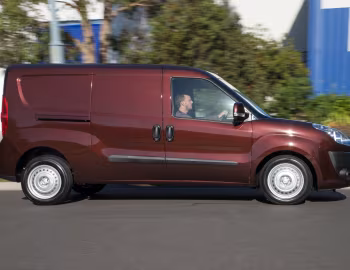 Fiat Doblò Cargo Maxi [Australia] (263) '2014–15