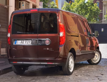 Fiat Doblò Cargo Maxi [Australia] (263) '2014–15
