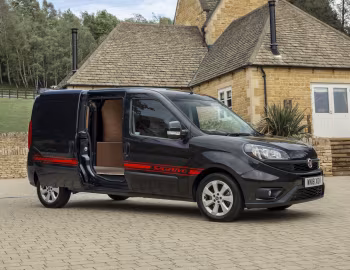 Fiat Doblò Cargo Maxi "Sportivo" [UK-spec] (263) '2018