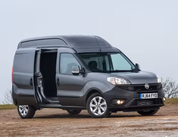 Fiat Doblò XL [UK-spec] (263) '2015–22