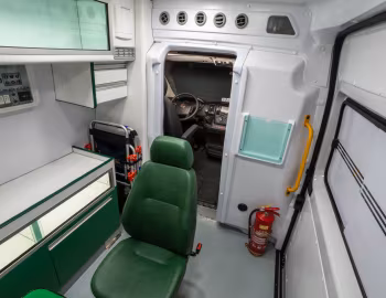Interior 2023–24 Fiat Ducato Ambulância UTI [Latam] (295) '2023–24