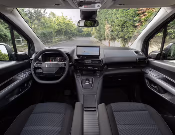 Panel frontal Fiat Doblò [Turkey] (360) '2024–pr.