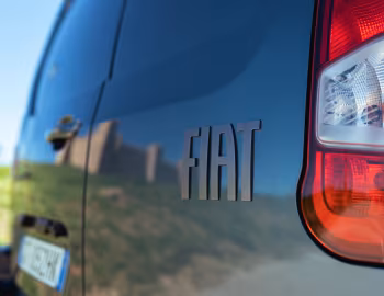 Logotipo Fiat E-Doblò Van (511) '2024–pr.