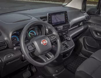 Panel frontal Fiat E-Doblò Van L [Worldwide] (511) '2022–24