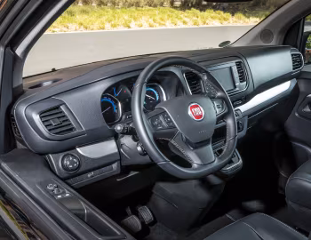 Interior Fiat E-Ulysse Living (367) '2022–24