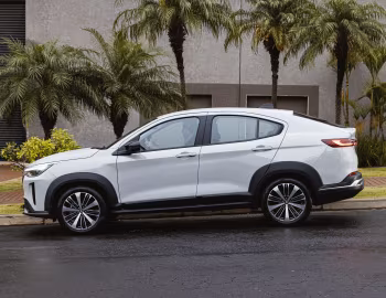 2025 Fiat Fastback Audace T200 Hybrid (376) '2024–25