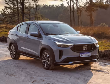 2023–25 Fiat Fastback Audace Turbo 200 (376) '2022–25