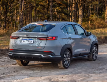 2023–25 Fiat Fastback Audace Turbo 200 (376) '2022–25