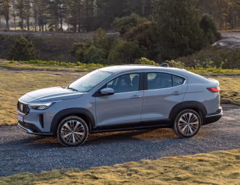 2023–25 Fiat Fastback Audace Turbo 200 (376) '2022–25