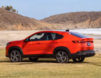 Fiat Fastback Impetus Turbo 270 [Mexico] (376) '2023–25