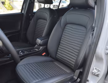 Interior Fiat Fastback Turbo 270 [Argentina] (376) '2024–25