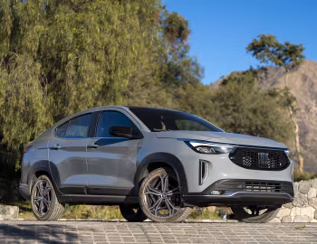 Fiat Fastback Turbo 270 [Argentina] (376) '2024–25