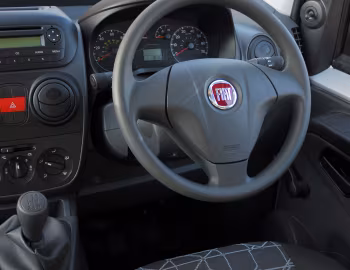 Интерьер Fiat Fiorino [UK-spec] (225) '2008–16