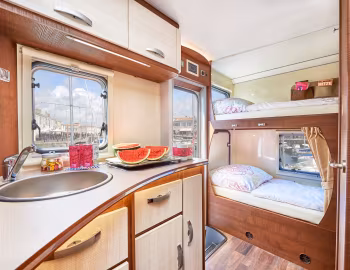 Interior 2015–22 Forster A 699 VB '2014–22
