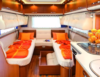 Interior Frankia FF2 '2009–11