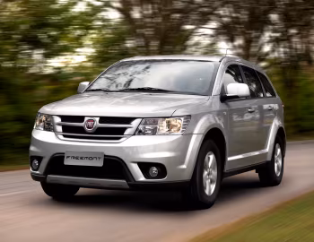 Fiat Freemont Emotion [Brazil] (345) '2011–16