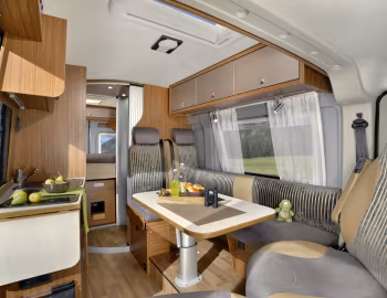 Interior 2015 Globecar Familyscout L '2014–15