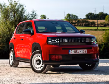 Fiat (Grande Panda)ᴿᴱᴰ Electric (328) '2025