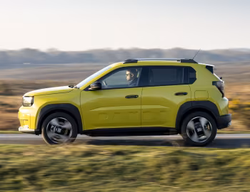 Fiat Grande Panda La Prima Electric [UK-spec] (328) '2026
