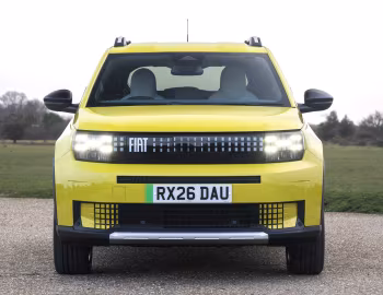 Fiat Grande Panda La Prima Electric [UK-spec] (328) '2026