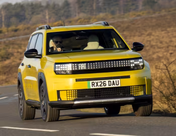 Fiat Grande Panda La Prima Electric [UK-spec] (328) '2026