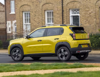 Fiat Grande Panda La Prima Electric [UK-spec] (328) '2026