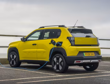 Fiat Grande Panda La Prima Electric [UK-spec] (328) '2026
