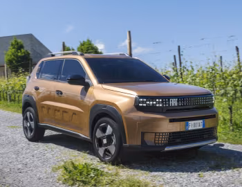 Fiat Grande Panda La Prima Hybrid [Worldwide] (328) '2025–pr.