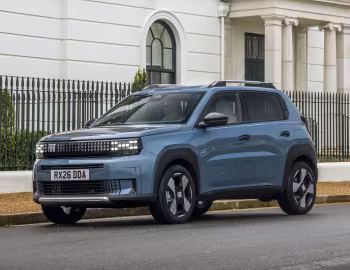 Fiat Grande Panda La Prima Hybrid [UK-spec] (328) '2026