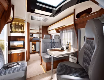 Interior 2013–14 Hobby Premium Drive '2012–14