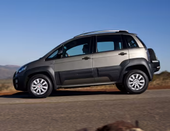 2011–13 Fiat Idea Adventure [Latam] (350) '2010–13