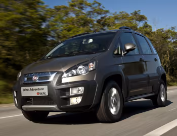 2011–13 Fiat Idea Adventure [Latam] (350) '2010–13