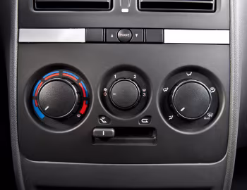 Interior 2011–13 Fiat Idea Essence [Latam] (350) '2010–13
