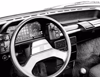 Panel frontal 1985–86 Fiat Prêmio S (155) '1985–86