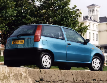 Fiat Punto S 3-door [UK-spec] (176) '1994–97