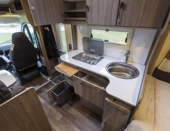 Interior 2015–22 Kabe Travel Master Classic 740 T '2014–22