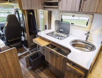Interior 2015–22 Kabe Travel Master Classic 740 T '2014–22