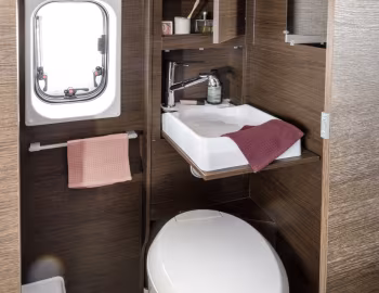 Intérieur 2015–21 Karmann Mobil Davis 540 '2014–21