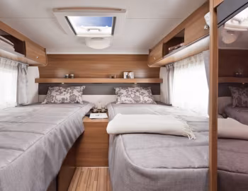 Интерьер 2012–14 Knaus Sky Wave (250) '2011–14